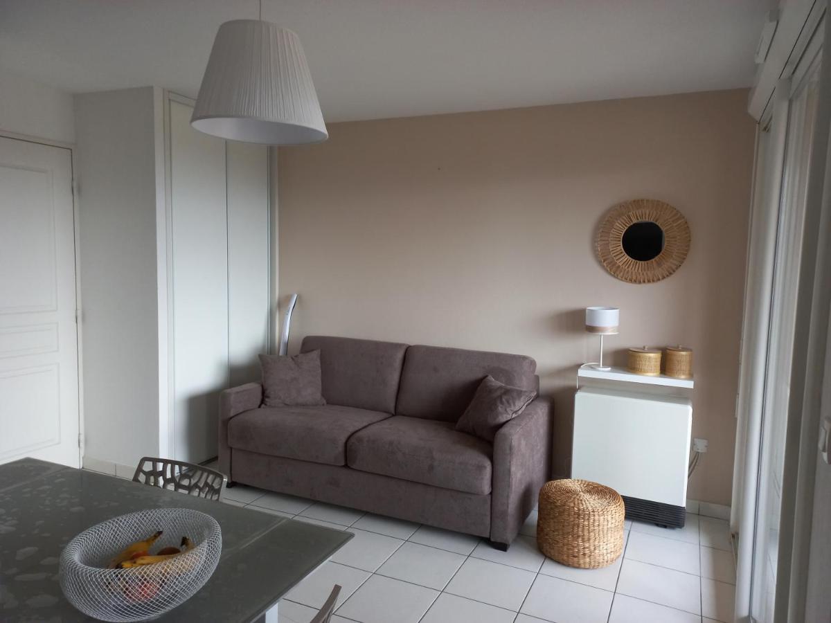 Appartement Offrant Une Magnifique Vue Des Montagnes Saint-Leger-les-Melezes Luaran gambar